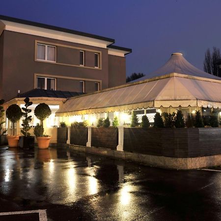 Bivius Hotel Restaurant Luxembourg Strassen Dış mekan fotoğraf