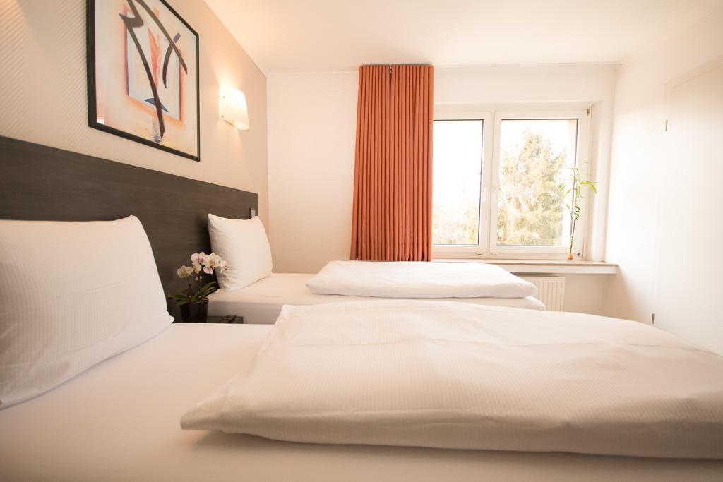 Bivius Hotel Restaurant Luxembourg Strassen Dış mekan fotoğraf