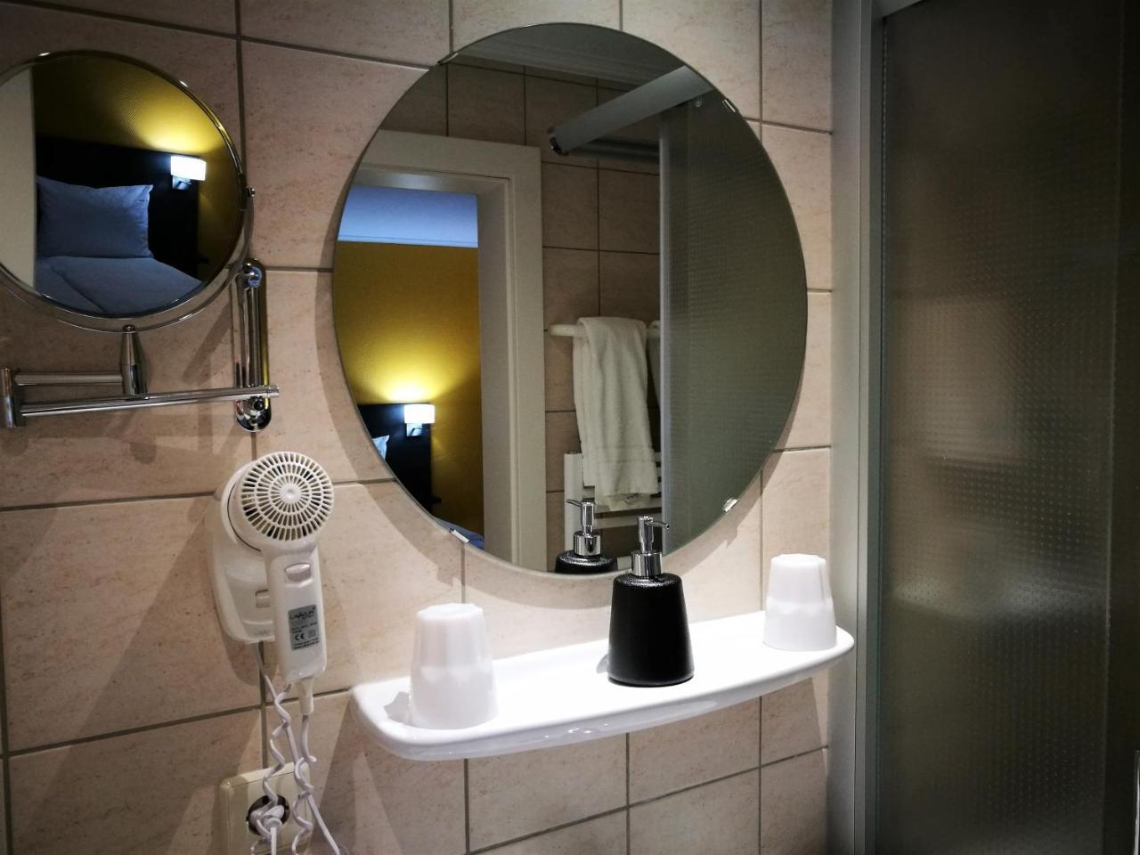 Bivius Hotel Restaurant Luxembourg Strassen Dış mekan fotoğraf
